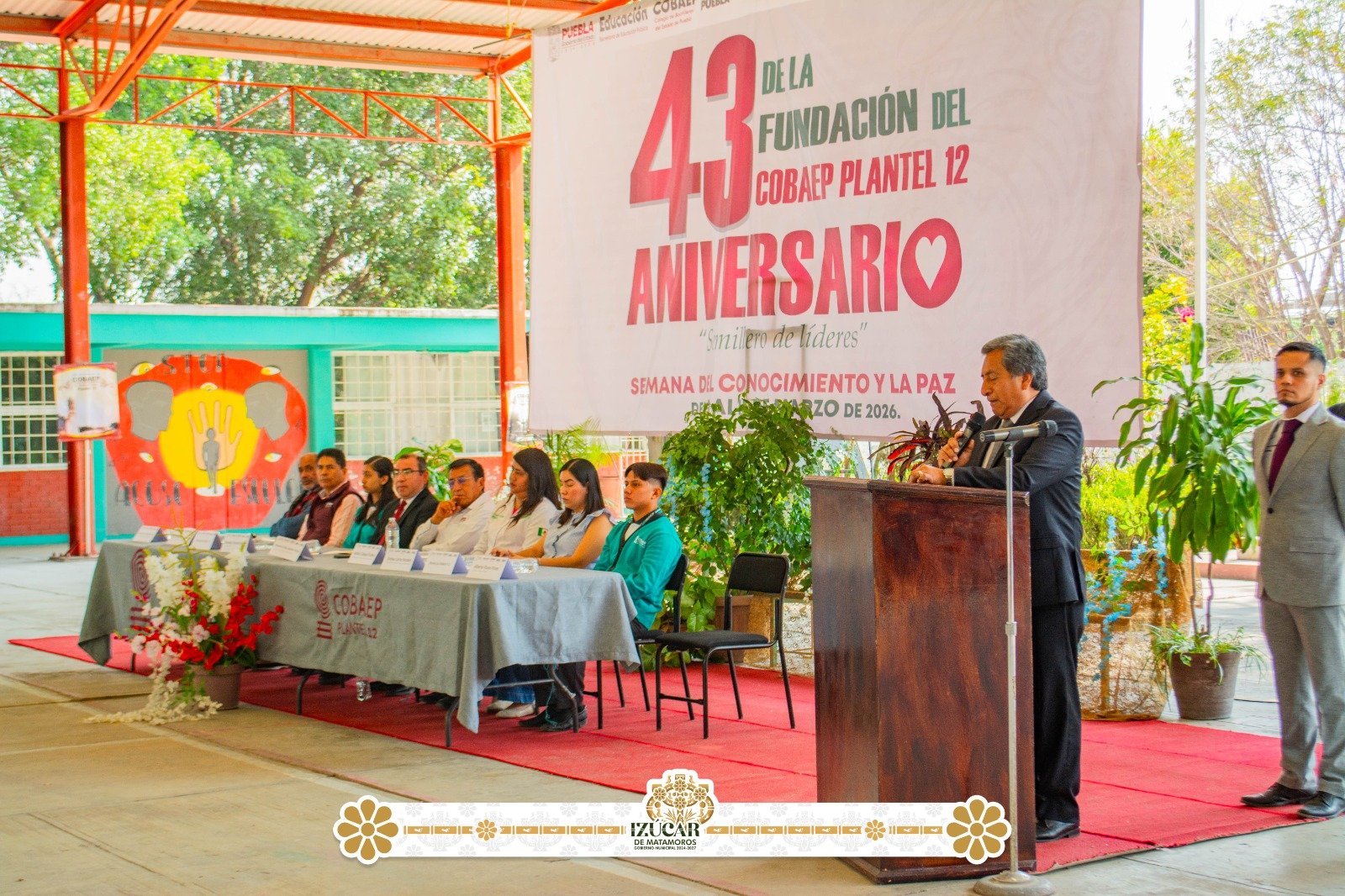 Gobierno de Izúcar se suma a la celebración por el 43 aniversario del COBAEP Plantel 12