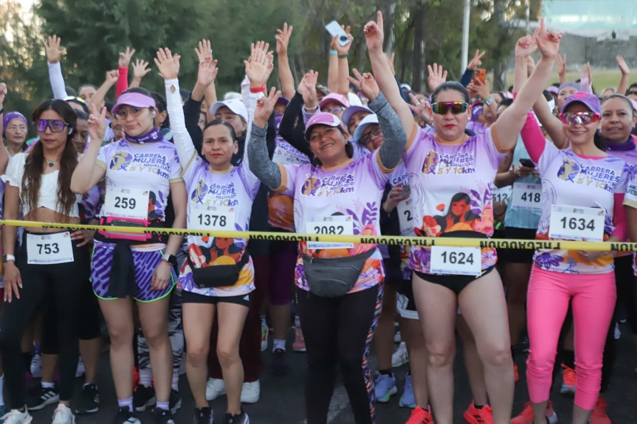 MÁS DE 3 MIL MUJERES POBLANAS CORRIERON POR LA IGUALDAD Y LA EQUIDAD