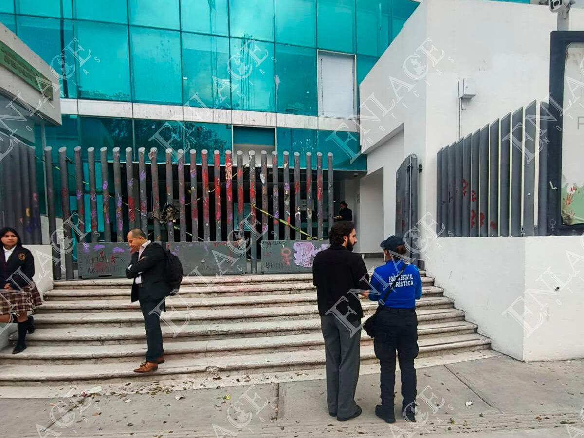 Seducen en Tinder a turista frances en Puebla lo duermen y le roban