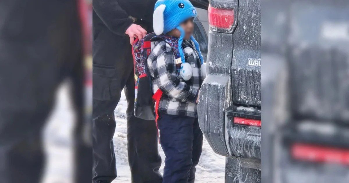 ICE ha detenido a casi 4 mil menores migrantes