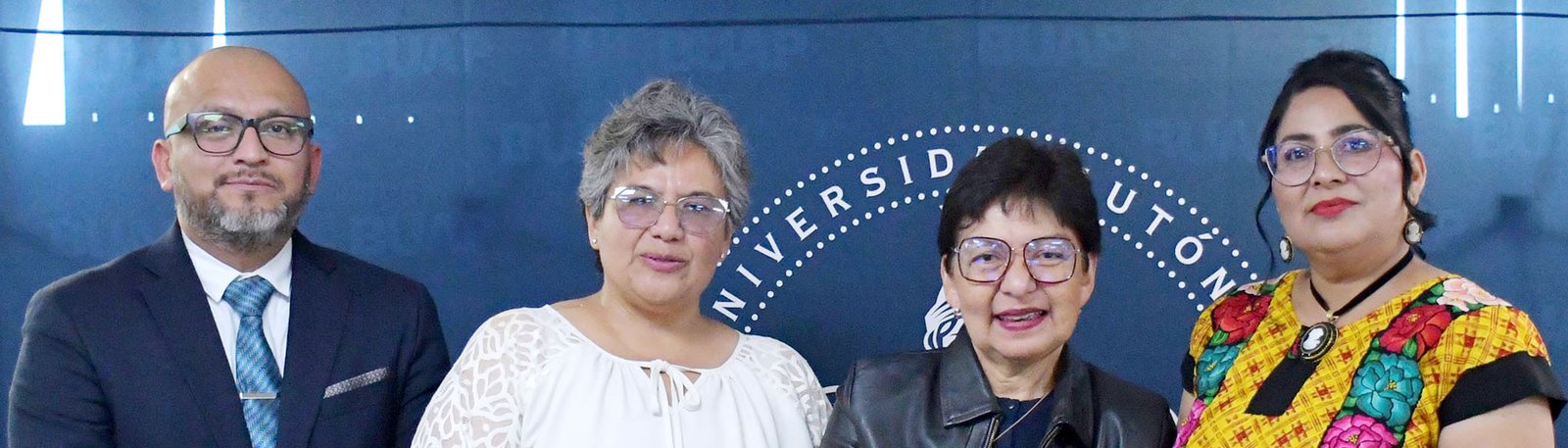 Rectora Lilia Cedillo toma protesta a directora electa de la preparatoria “Lic. Benito Juárez García”