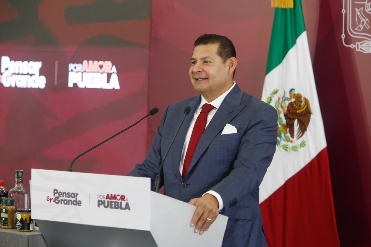 INVERSIÓN HISTÓRICA EN OBRA COMUNITARIA DEPORTIVA, TRANSFORMA VIDAS: LAURA ARTEMISA