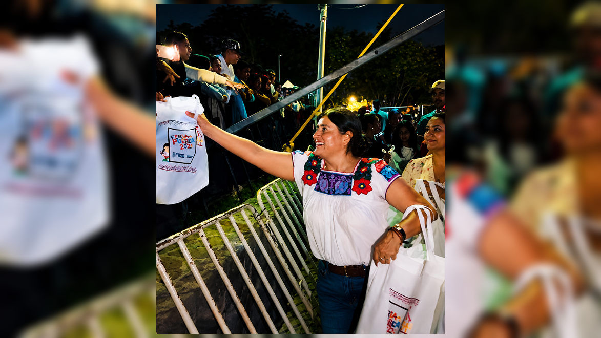 Celina Peña destaca ambiente en Feria de Puebla