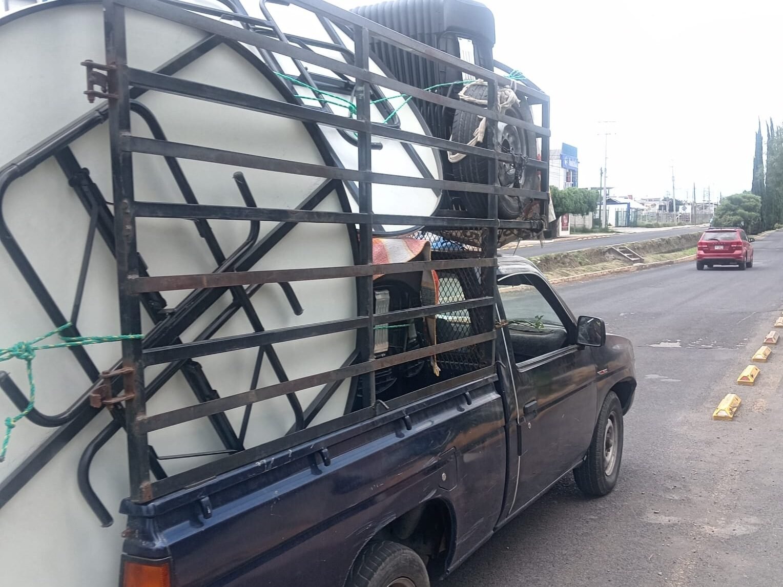 Ayuda a localizar la camioneta robada para hacer justicia