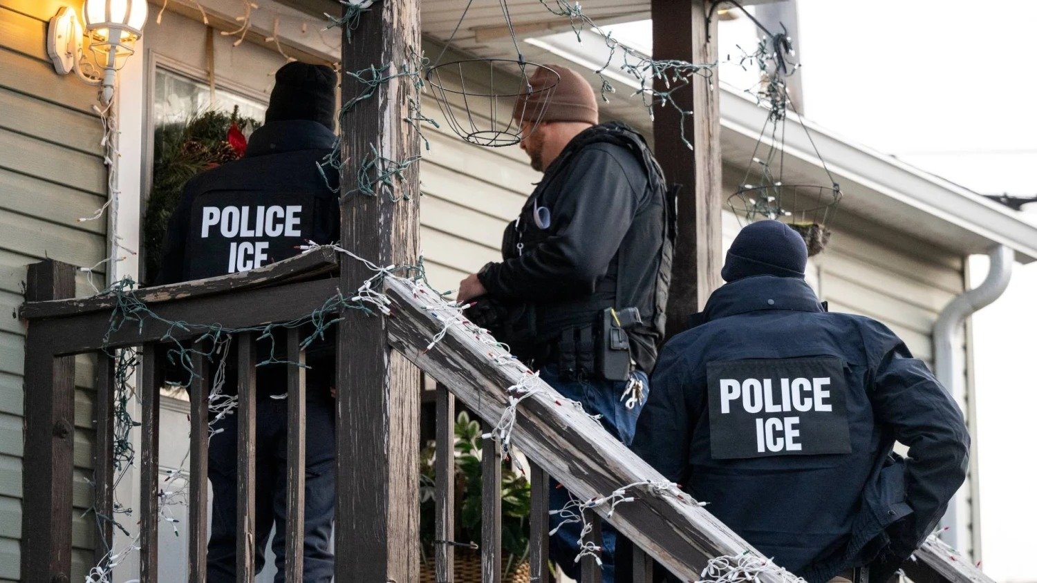 Arrestos de ICE caen casi un 12% tras cambios operativos y relevo de mando