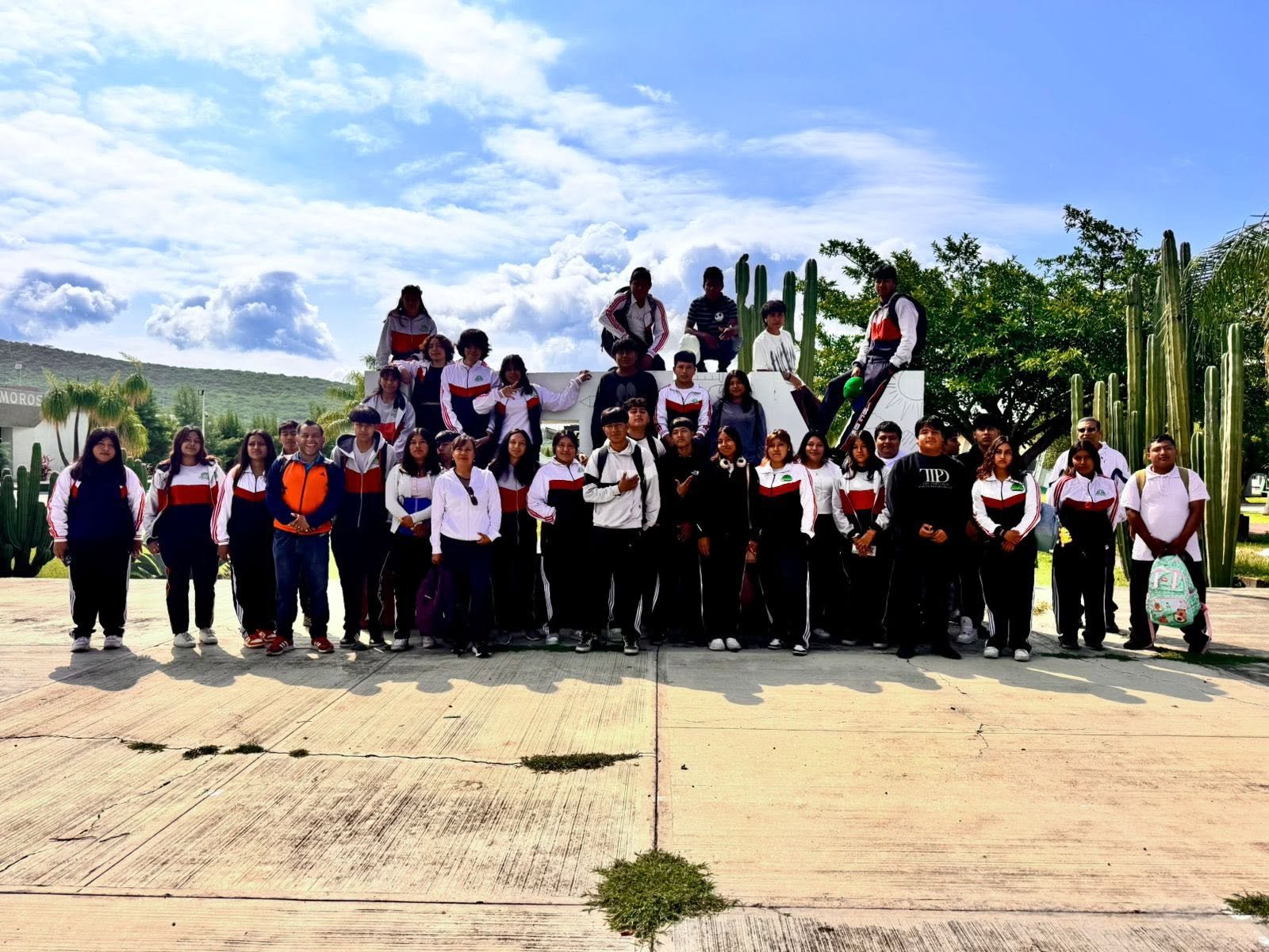 Estudiantes de Huaquechula visitan la UTIM