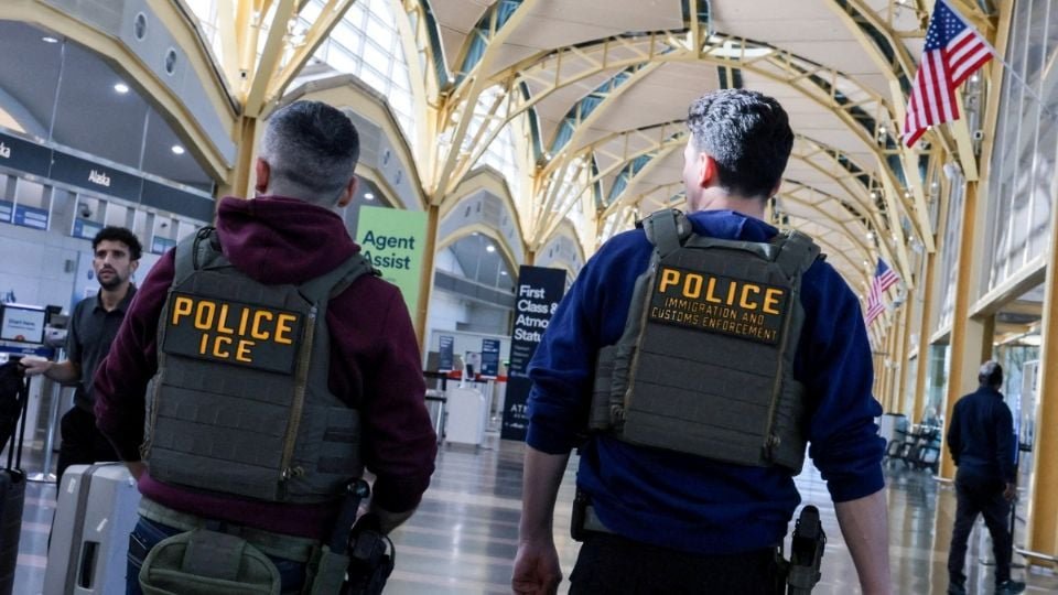 ICE permite uso de IA en detenciones migratorias