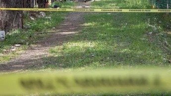 Hallan sin vida a dos mujeres en Ahuatlán