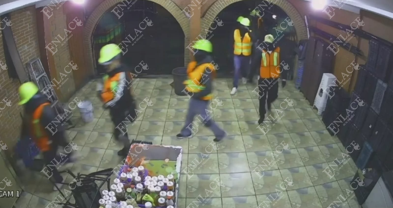 Simularon ser trabajadores del Gobierno del Estado para robar más de 700 mil pesos en Puebla