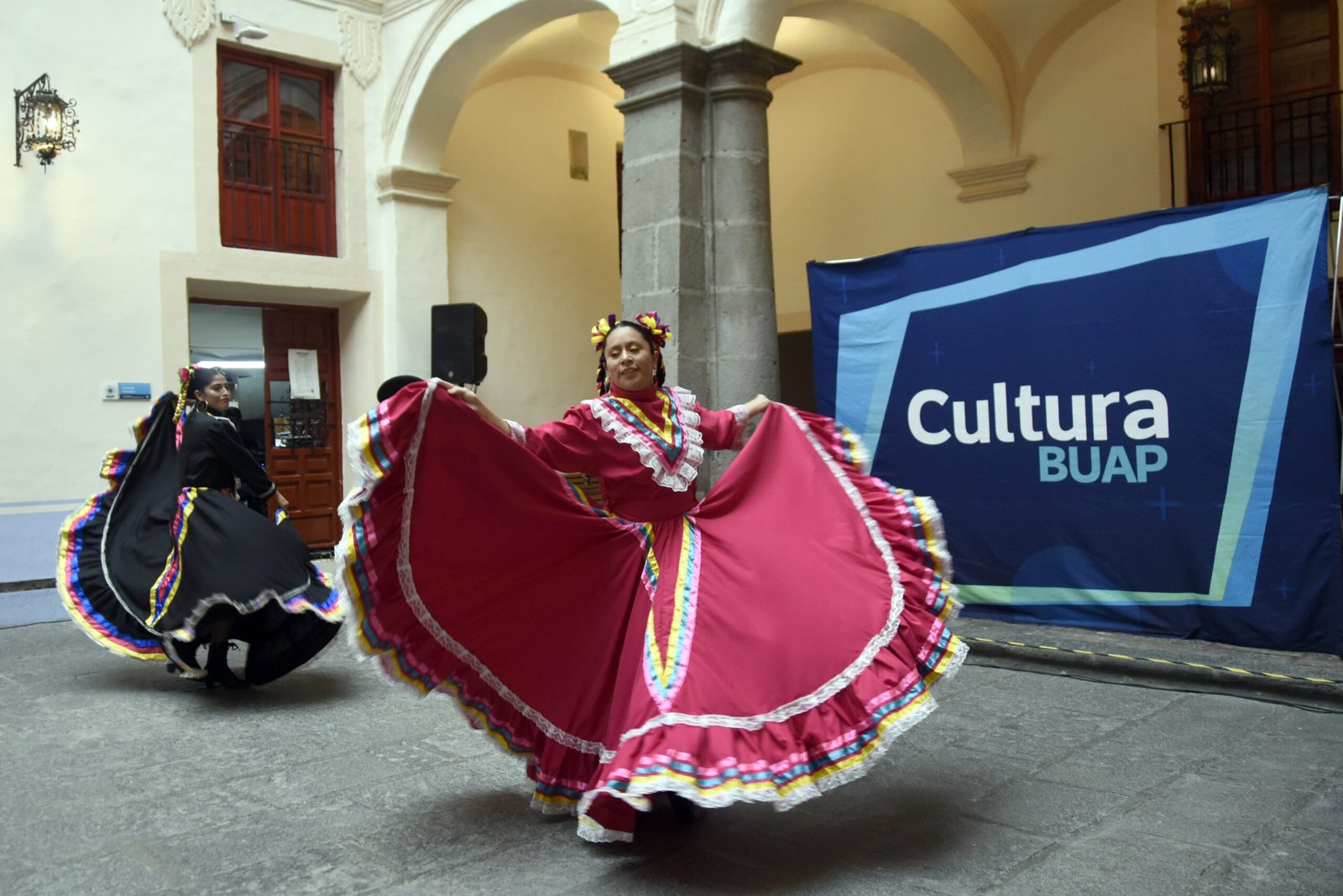 BUAP acerca arte y teatro en Domingo Cultural