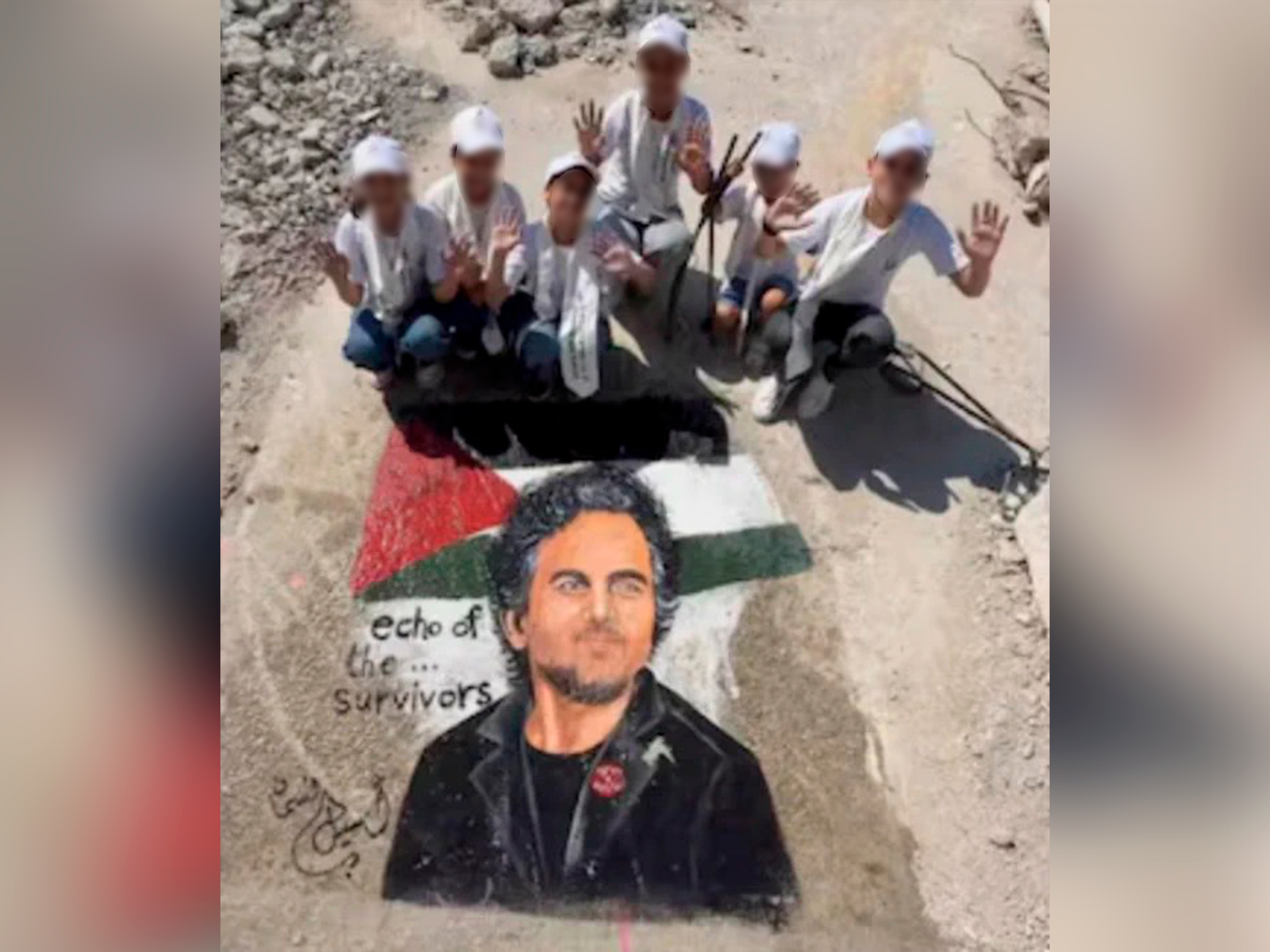 Niños de Gaza dedican mural a Mark Ruffalo