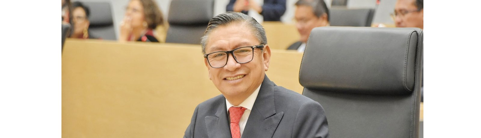 Diputado José Luis Figueroa propone fortalecer educación en historia y civismo