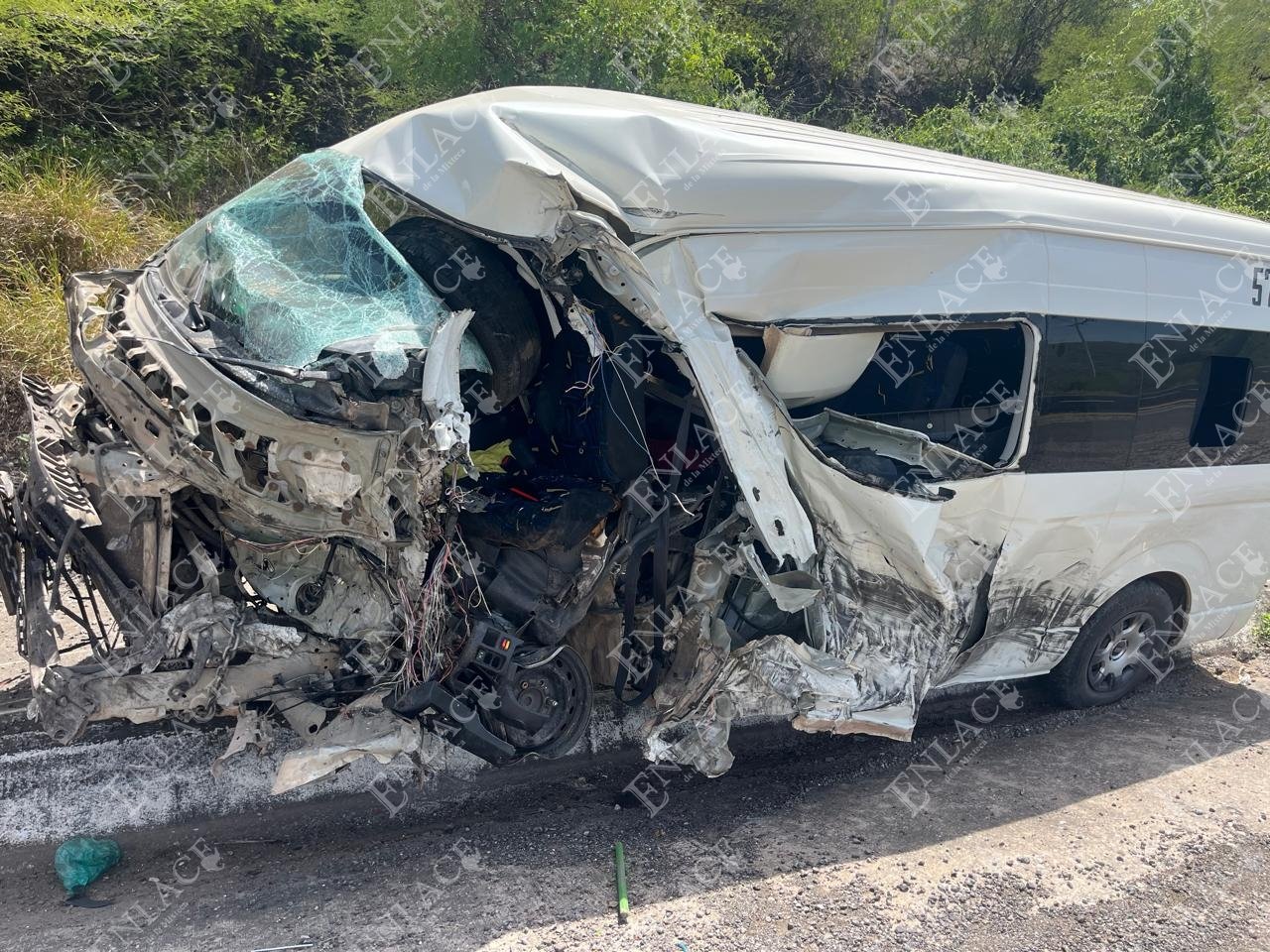 Cinco heridos tras choque en Izúcar-Acatlán