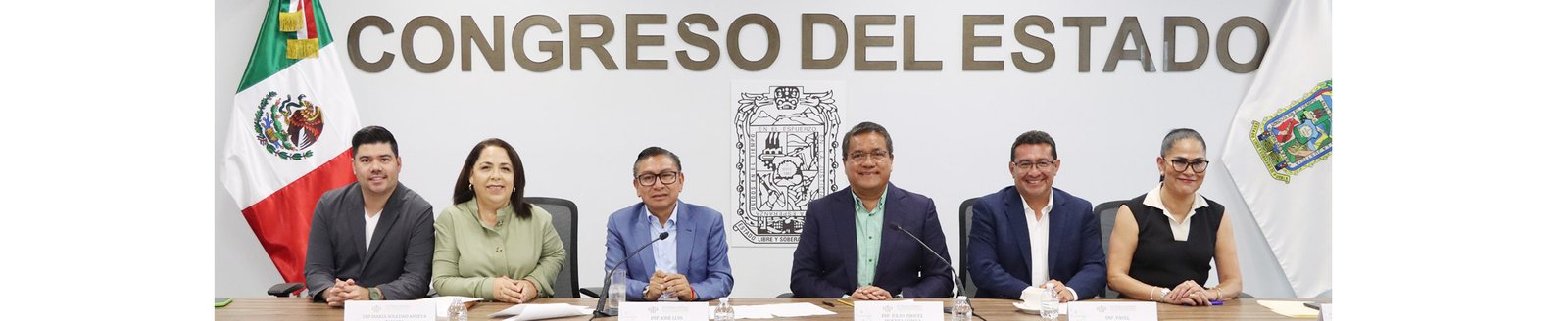 Presentan en Comisión del Congreso informe sobre del estado que guarda el expediente respecto al Ayuntamiento de Acatlán