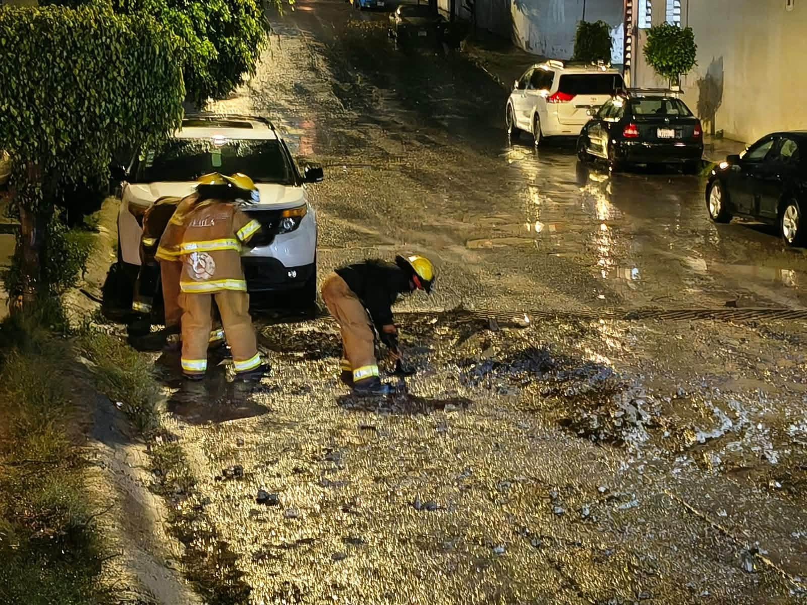 Lluvias dejan inundaciones y seis viviendas afectadas