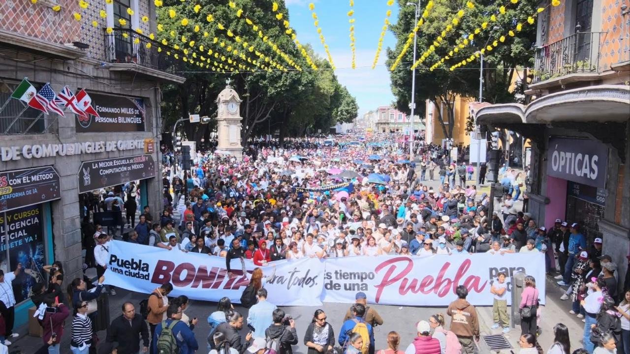 Gaby “La Bonita” Sánchez reúne a 40 mil poblanas y poblanos, reivindica una transformación donde el poder político esté al servicio del pueblo
