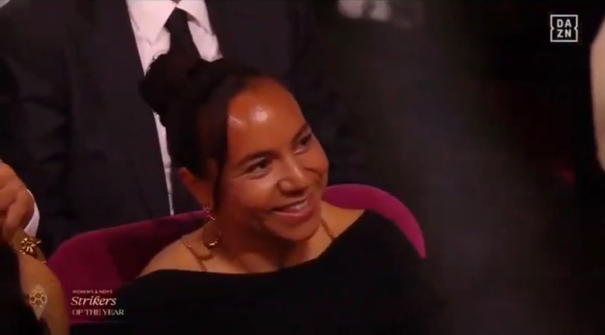 Charlyn Corral hace historia como la primera mexicana premiada en el Balón de Oro