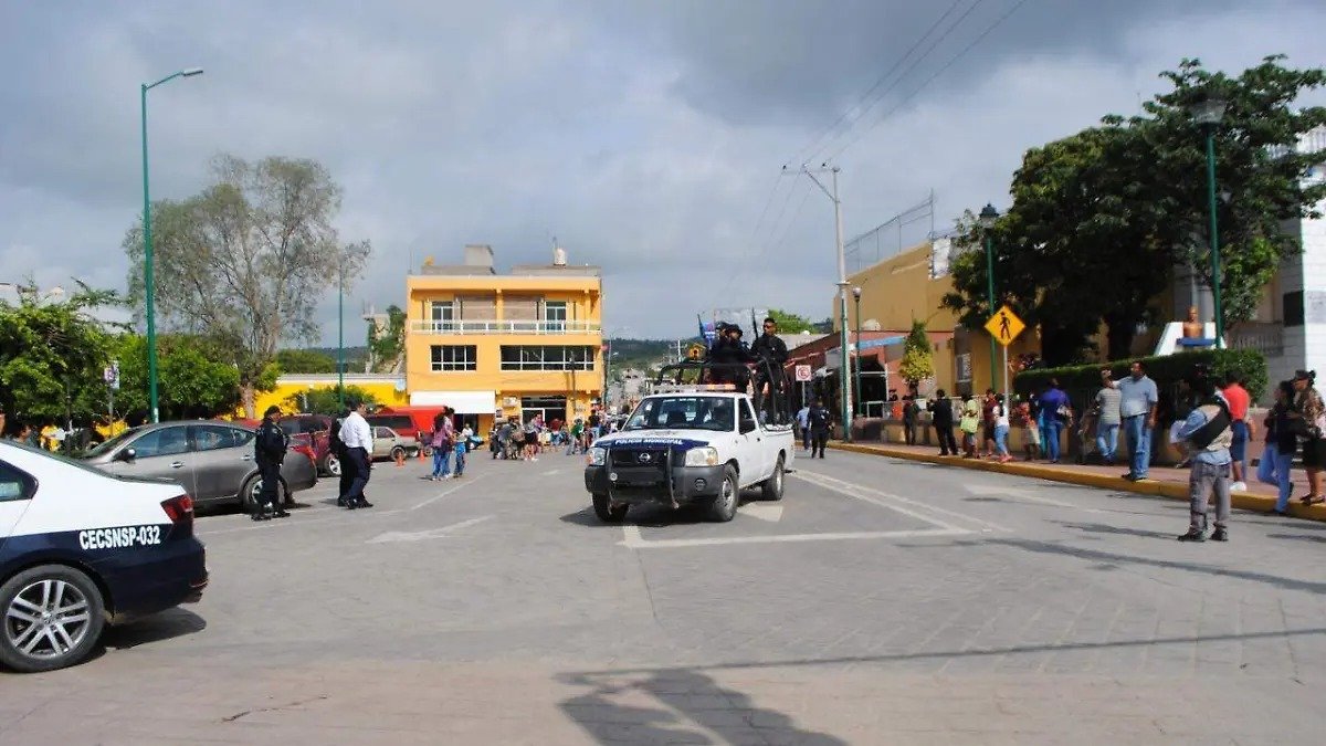 Peregrino muere durante parada en Acatlán de Osorio