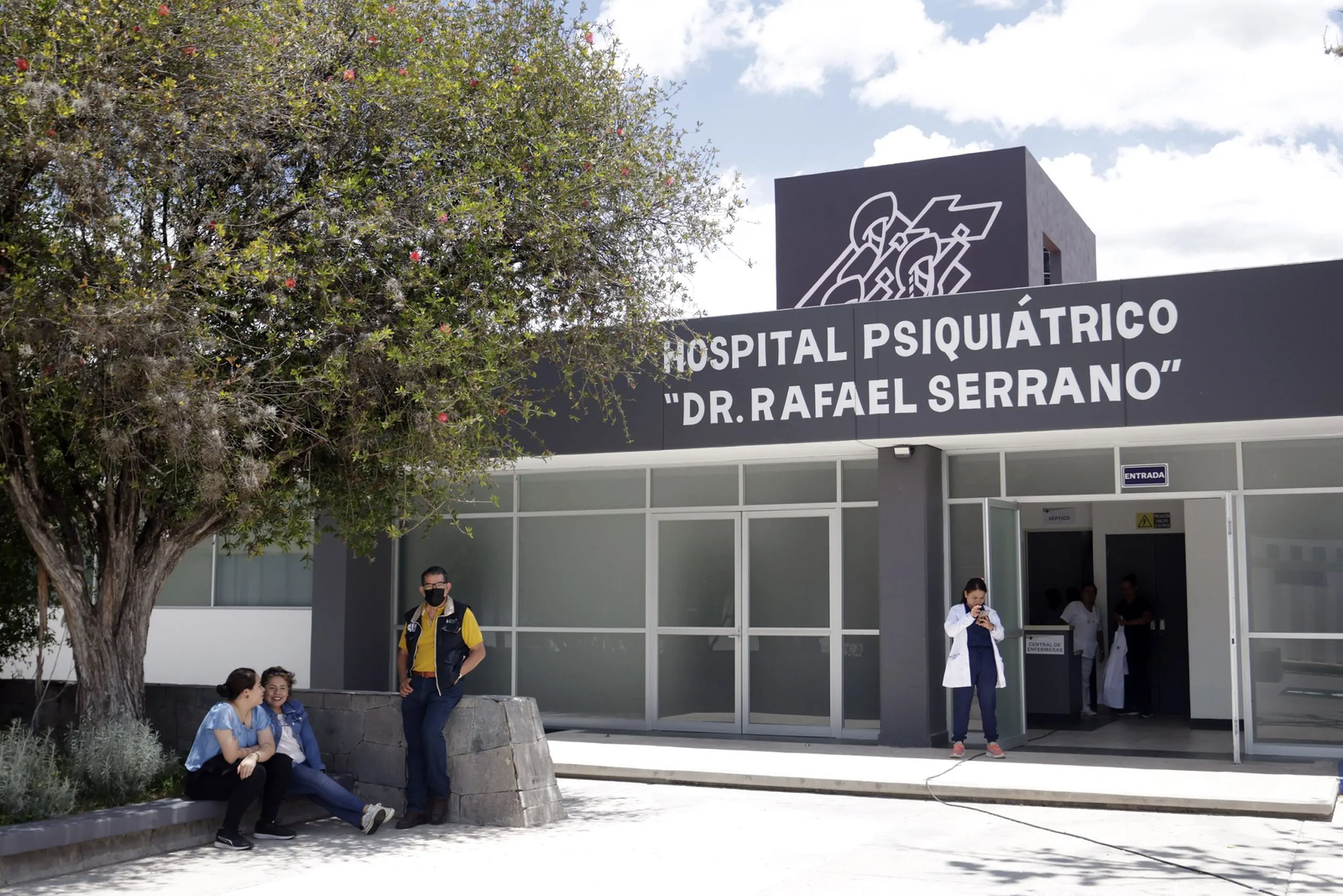Denuncian presunto acoso sexual contra pasantes en el Hospital Psiquiátrico El Batán
